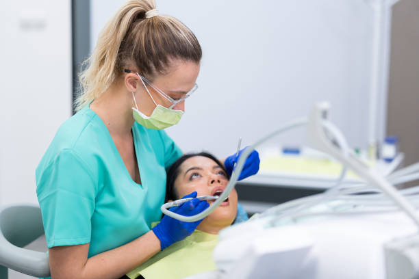 Best Weekend Emergency Dental Services in Moundville, AL
